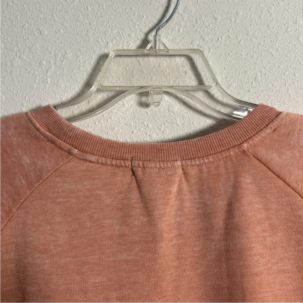 Simply Southern Messy Hair Don’t Care Fleece Sweatshirt Sz M Relaxed Fit Peach - Picture 11 of 12